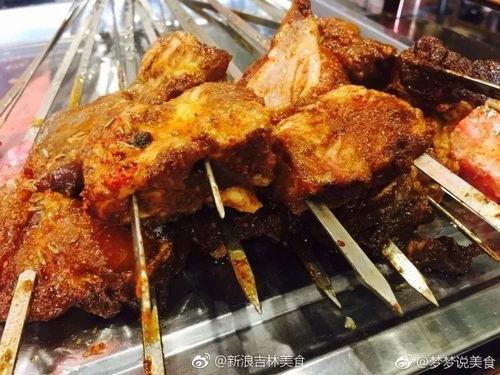 来顿烧烤,尽享美味与欢乐的夏日盛宴